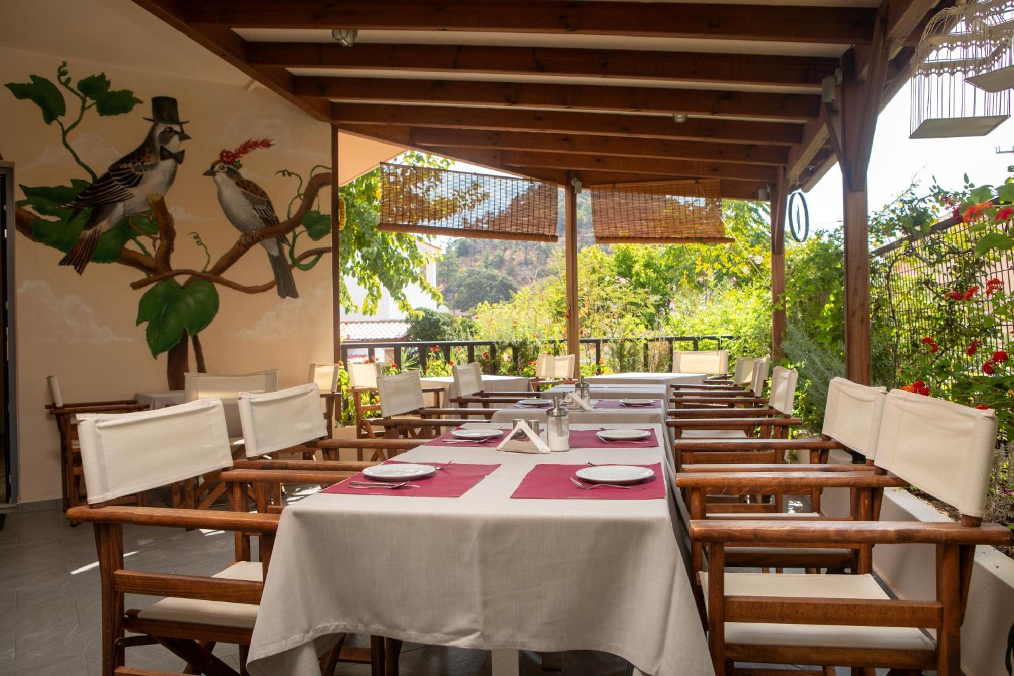 Galini Hotel Skala Eresou Bagian luar foto